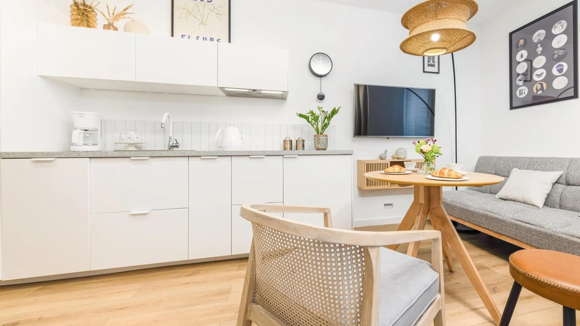 Rest Best Apartments - Jezyce, Szamarzewskiego - Prywatny Garaz, Self Check In 24H 포즈난